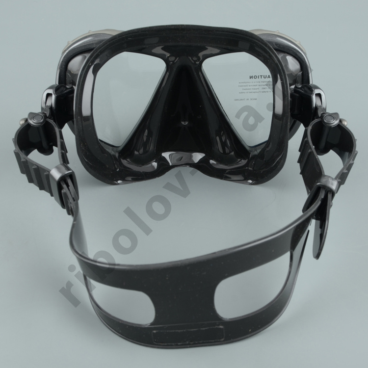 Маска Aqua Discovery Twist черно-титановая (MB48-AQD-MB488472)