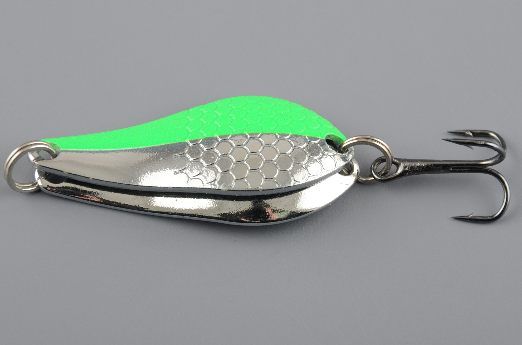 Блесна летняя Columbia Атом двойная шумовая 10гр цв.11