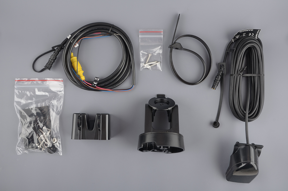 Эхолот Garmin Striker Plus 4cv с транцевым трансдьюсером GT20