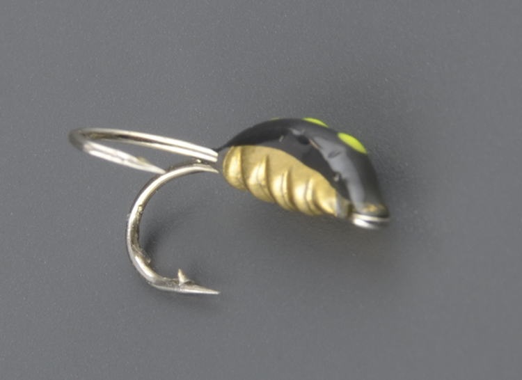 Мормышка Мир Вольфрама Коза с коронкой с тремя зелеными точками д. 3 мм