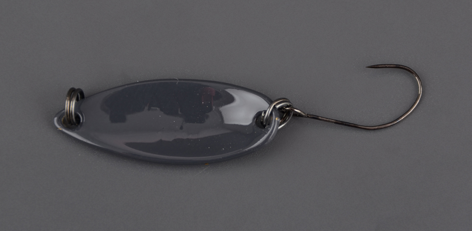 Блесна колеб. Lucky John Tr Ayu 2.4 гр., цв. 009