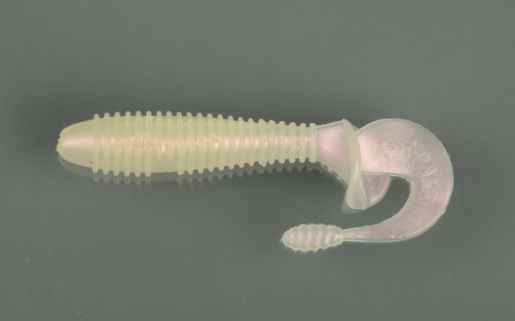 Силиконовая приманка Kosadaka Revolt 70 мм, цвет PL (5 шт/уп)