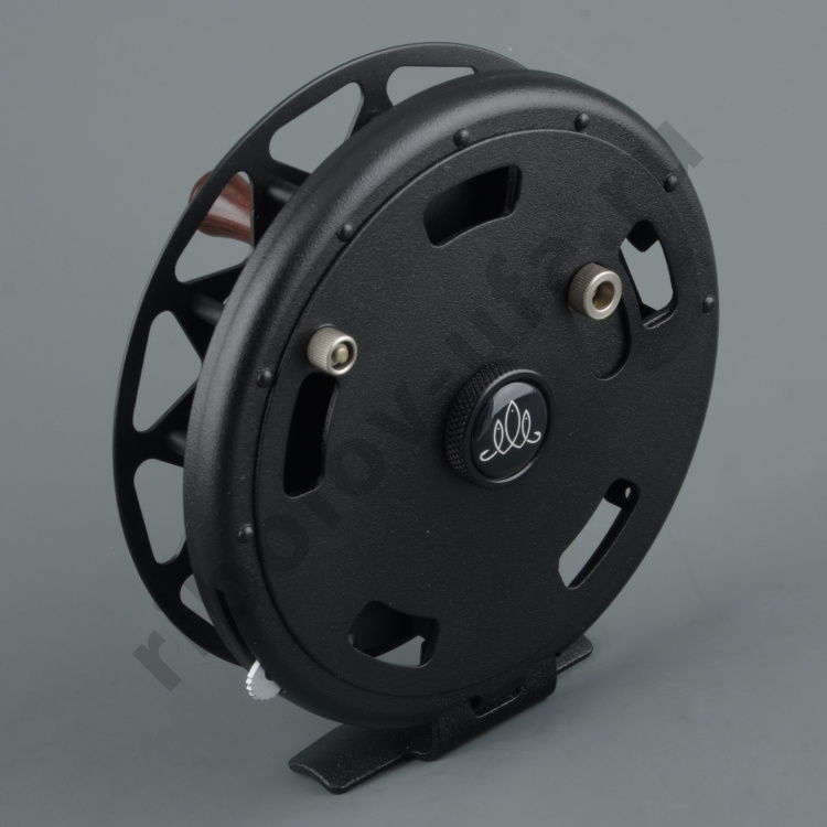 Катушка проводочная Нельма (праворукая)