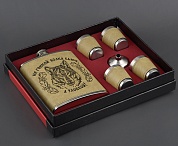 Набор фляжка (кожа) 240мл + 4 стопки + воронка А07 Helios